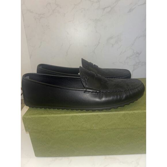 Gucci Men\'s Loafers in Black - Like New, Size 11